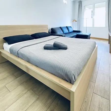 Apl Sants Lofts Bcn Fira Camp Nou Barcellona
